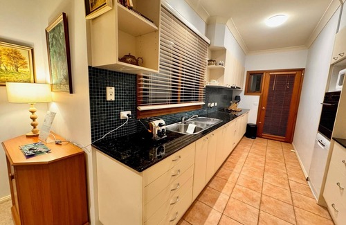 Turner Casa | 3 Bdrm/2 Bthrm House A walk into Canberra CBD & ANU