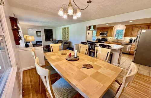 Oak Ridge Apartamento | 3 Bdrm in Oak Ridge. High Point, Greensboro, W.S