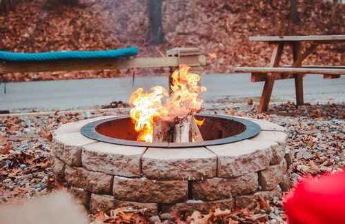 Michigan City Casa | 3 Beach Homes w/ Hot Tubs | Sleeps 40+ | Walkable