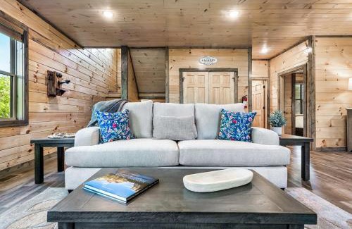 Sevierville Casa | 3 Bears Retreat! Luxury Indoor Pool Sauna