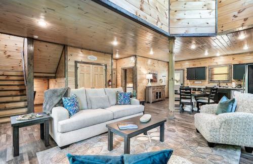 Sevierville Casa | 3 Bears Retreat! Luxury Indoor Pool Sauna