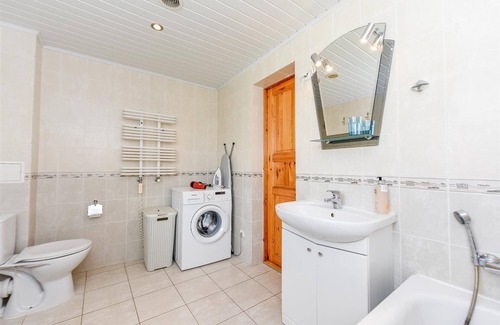 Druskininkai Casa | 3 dormitorios, 2 baños Casa de vacaciones con jardín