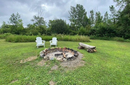 Silver Creek Casa | 3 Bed 2 Bath Lake of the Woods Retreat