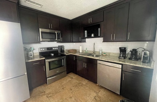 Brown Island Casa | 3 bed 2 bath Pool home Andrew’s island. Dolphin views from dock!