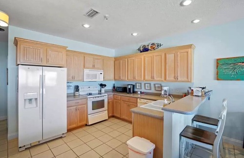 Port St. Joe Casa | 3 Bed/3.5 Bath Bay Front Townhome! Just Across the Bay from Cape San Blas