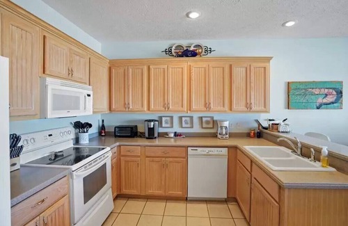 Port St. Joe Casa | 3 Bed/3.5 Bath Bay Front Townhome! Just Across the Bay from Cape San Blas