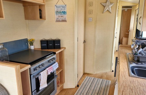 Chapel Saint Leonards Chalet De Esquí | 3-Bed Caravan - Sleeps 8 - Pool Onsite - PetsOK