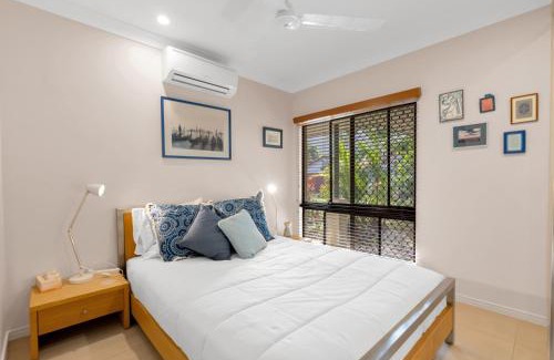 Clifton Beach Casa | 3-Bed Family Home with Pool & BBQ by the Beach