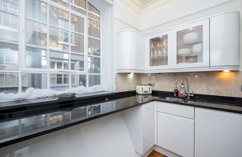 Barbican Apartamento | 3-Bed Flat | Ensuite | Near Farringdon & Barbican | Pass the Keys