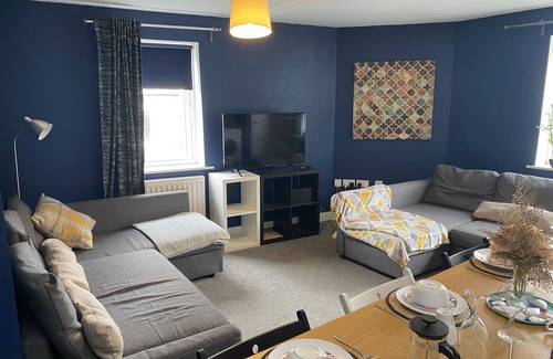 Hanham Apartamento | 3 bed flat sleeps 10 free parking