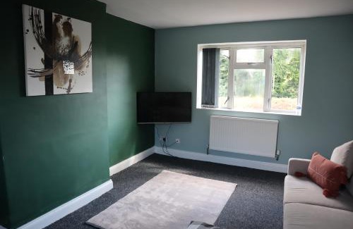 Littlemore Casa | 3 Bed House up to guests 7 in Oxford