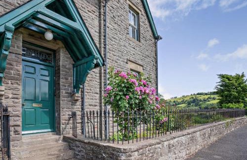 Brecon Casa | 3 Bed in Brecon Town BN134