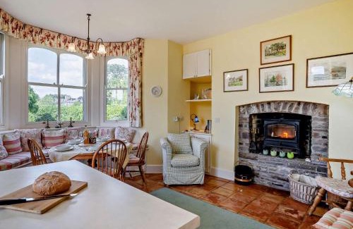 Brecon Casa | 3 Bed in Brecon Town BN134