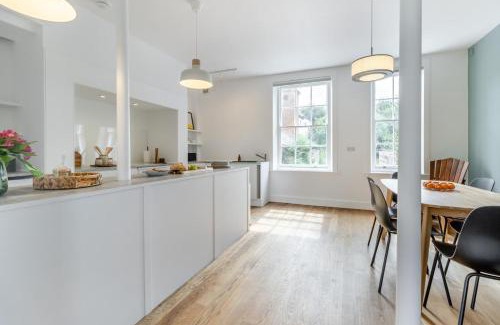 Welshpool Casa | 3 Bed in Cyfronydd oc-e32742