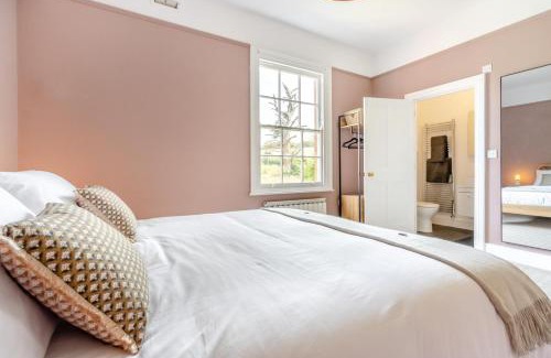 Welshpool Casa | 3 Bed in Cyfronydd oc-e32742