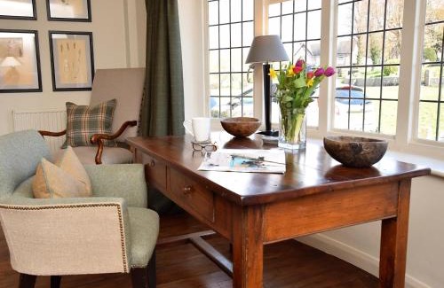 Alfriston Casa | 3 Bed in Eastbourne 57383