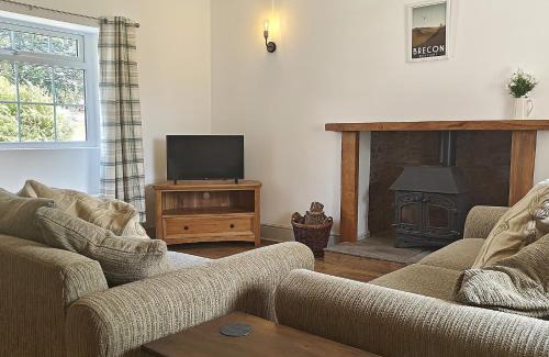 Brecon Casa | 3 Bed in Penoyre 96240