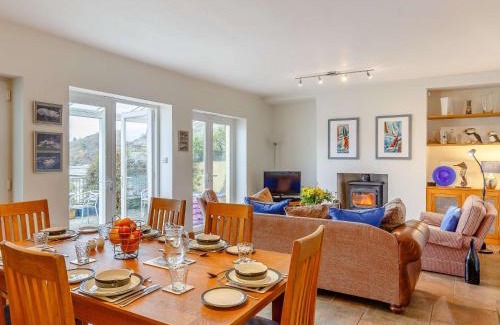 Polruan Casa | 3 Bed in Polruan PC040