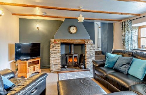 Llandysul Casa | 3 Bed in Rhydlewis 94117