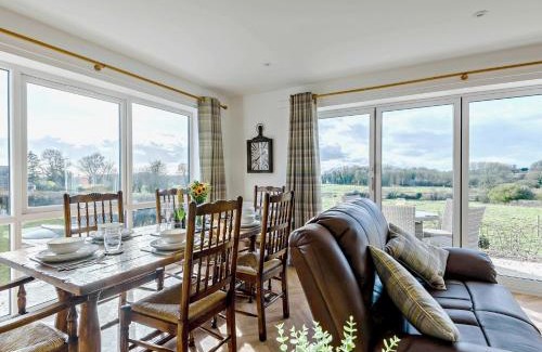 Skendleby Casa | 3 Bed in Skendleby 91142