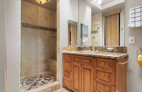 Beach Barber Tract Casa | 3 Bed La Jolla Beach House with Pool