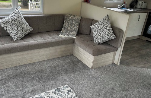 Great Houghton Casa | 3 bed mobile home - Holiday Park