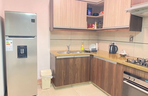 Santa Cruz Apartamento | 3 Bedroom Apartment- Greenside retreat at golf course. 10 min from the airport.