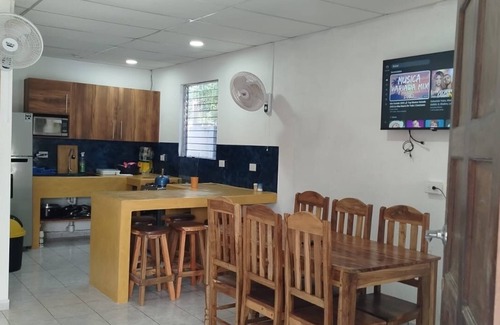Playa San Diego Casa | Casa privada de playa de 3 dormitorios con AC.