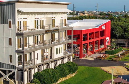 Waves Condominio | 3-Bedroom, 2.5-Bathroom Penthouse Suite at REAL Watersports