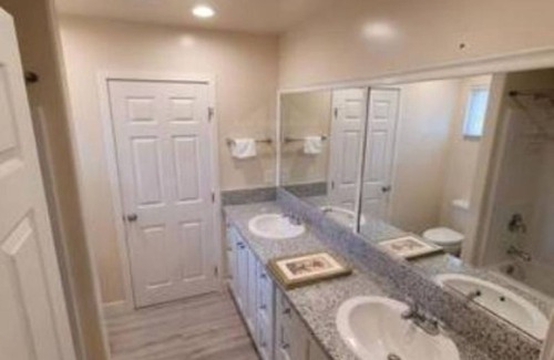 Santa Maria Casa | 3 bedroom/2 bath home in a residential area located in Orcutt
