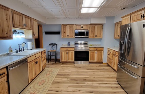 Bellevue Apartamento | 3 Bedroom, 2 Bath Overlooking the Mississippi River. No hidden fees