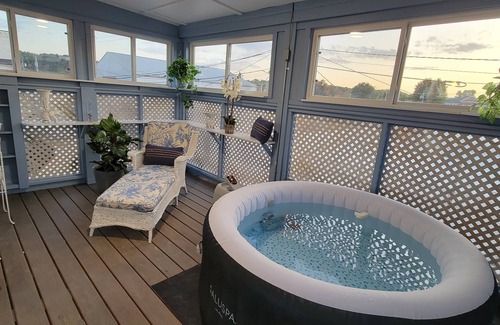 Bellevue Apartamento | 3 Bedroom, 2 Bath Overlooking the Mississippi River. No hidden fees