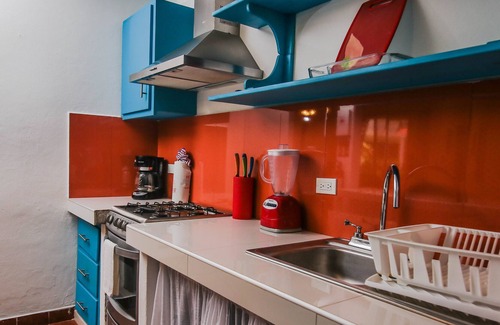 Colonia Adolfo Lopez Mateos Villa | Villa de 3 Recámaras y 2 Pisos V2
