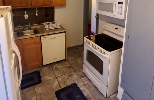 Detroit Casa | CASA BUNGALOW DE 3 DORMITORIOS Y 3 BAÑOS COMPLETOS