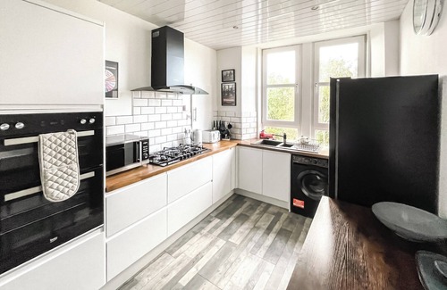 Rothesay Cabaña | A perfect island break for friends and family.