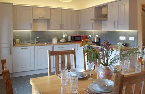 Cenarth Cabaña | Alojamiento de 3 habitaciones en Lancych, near Cenarth