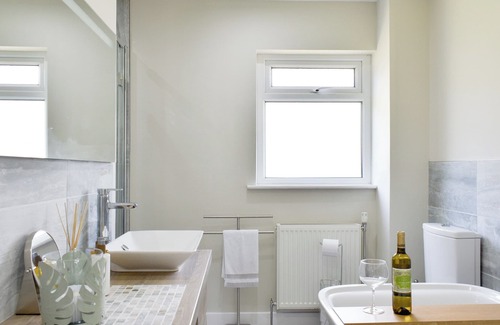 Lamlash Cabaña | 3 bedroom accommodation in Lamlash, Isle of Arran