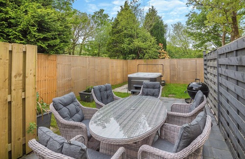 Caernarfon Cabaña | 3 bedroom accommodation in Betws Garmon