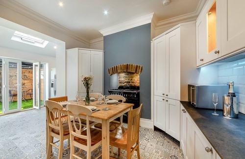Tynemouth Cabaña | 3 bedroom accommodation in Tynemouth