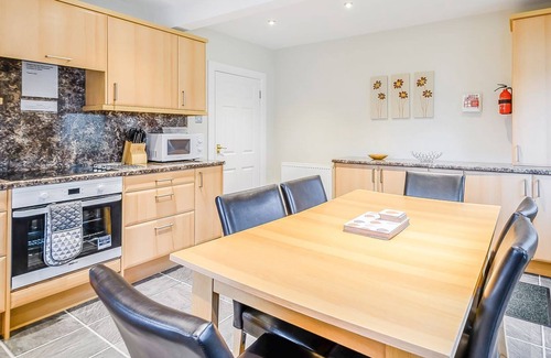 Rothesay Cabaña | 3 bedroom accommodation in Port Bannatyne, near Rothesay