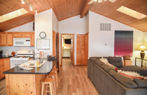 Red River Cabina | 3 bedroom accommodation in Red River