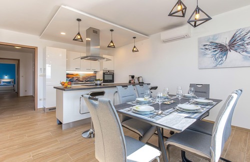 Zurkovo Apartamento | Alojamiento de 3 habitaciones en Kostrena