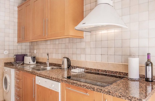 Gelves Casa | Alojamiento de 3 habitaciones en Gelves