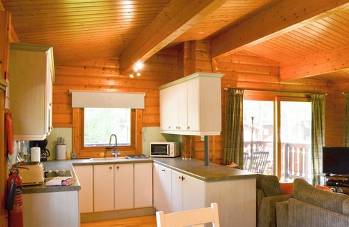 Kenwick Cabaña | Red Kite Lodge guarantees a peaceful retreat within the spectacular Kenwick Woods.