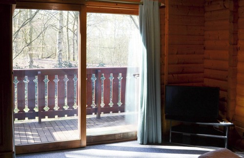 Kenwick Cabaña | Red Kite Lodge guarantees a peaceful retreat within the spectacular Kenwick Woods.
