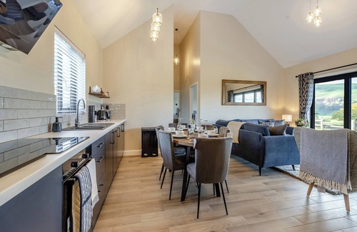 Newtown Cabaña | 3 bedroom accommodation in Pentre