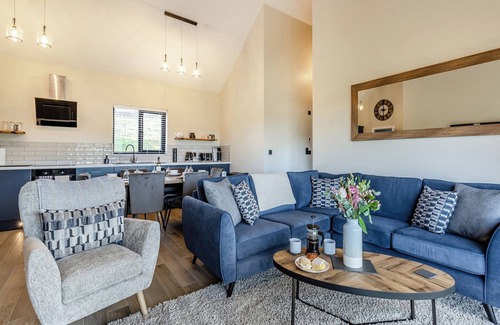 Newtown Cabaña | 3 bedroom accommodation in Pentre