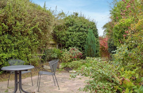 Flecknoe Cabaña | 3 bedroom accommodation in Welton