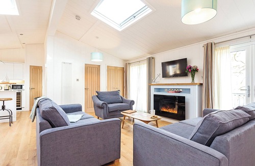 Ryde Chalet De Esquí | Alojamiento de 3 habitaciones en Wootton Bridge, Nr Cowes