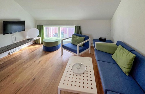 Sogne Apartamento | 3 Bedroom Amazing Apartment In Søgne